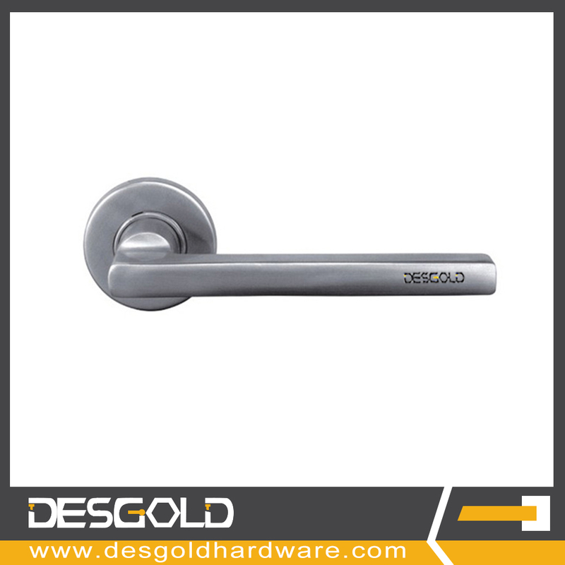 Buy childproof SL001 lever door handles, commercial lever door handle, faucet lever handle Product on Descoo Hardware Factory Limited 